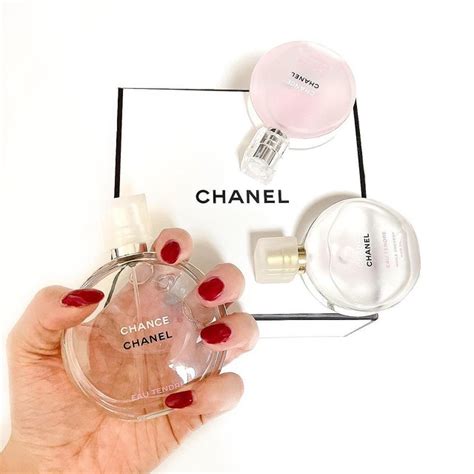 chanel インスタ